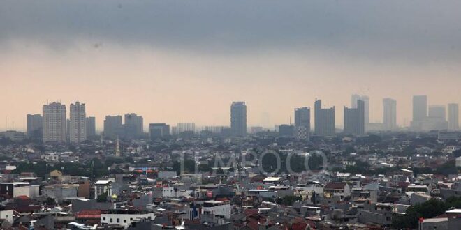 Warta Bandung Barat | Prediksi BMKG: Hujan Lebat Mengguyur Bogor dan Tangerang Sejak Siang
