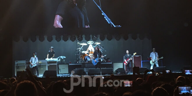 Warta Bandung Barat | Tiket Konser Foo Fighters di Jakarta Terjual Mulai Hari Ini!