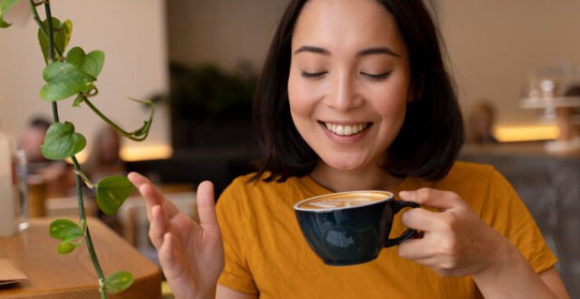 7 Bahaya Konsumsi Minuman Berkafein di Hari Panas