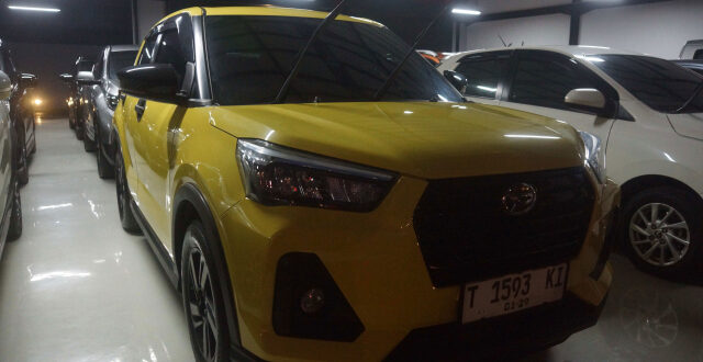 Tips Memilih Mobil Bekas Ideal untuk Pemula